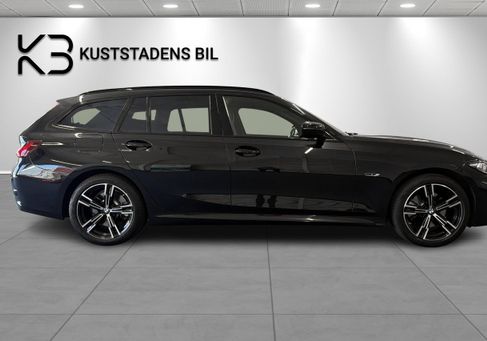 BMW 330, 2023