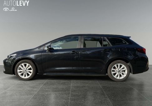 Toyota Corolla, 2024 3