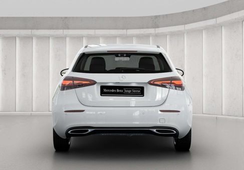Mercedes-Benz A 180, 2025