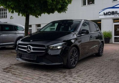 Mercedes-Benz B 200, 2020