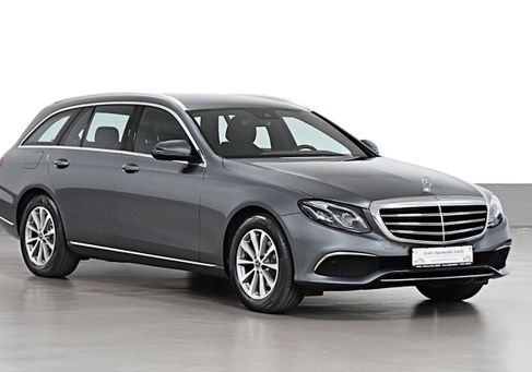 Mercedes-Benz E 220, 2017