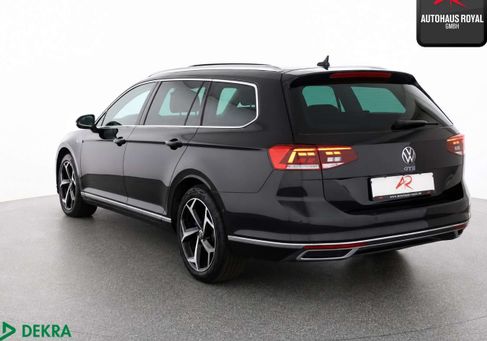 Volkswagen Passat, 2022