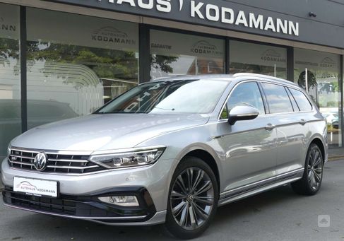 Volkswagen Passat Variant, 2022