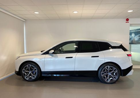 BMW iX, 2023