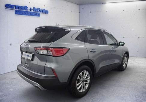 Ford Kuga, 2022