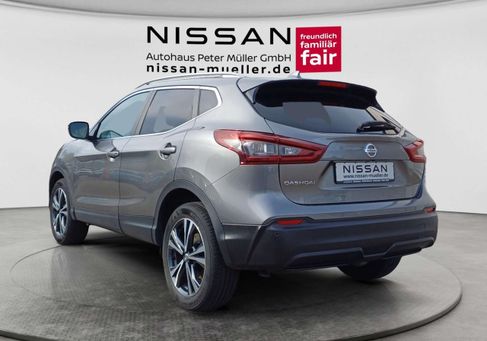 Nissan Qashqai, 2020 3