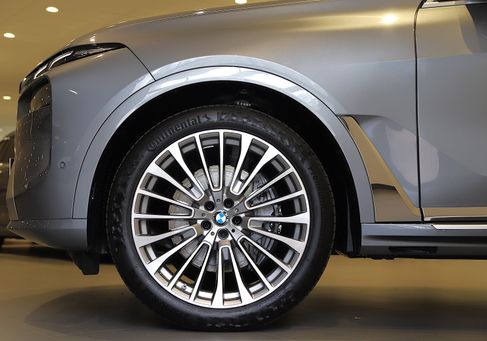 BMW X7, 2025 3