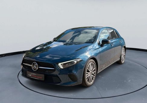 Mercedes-Benz A 200, 2022