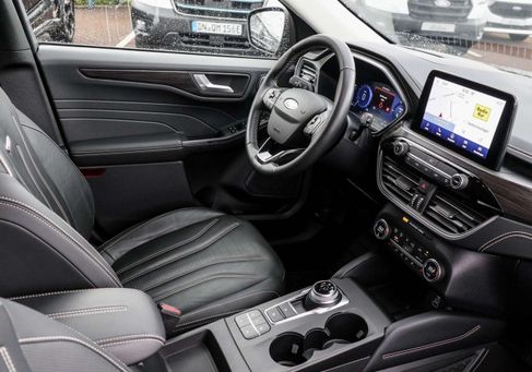 Ford Kuga, 2022