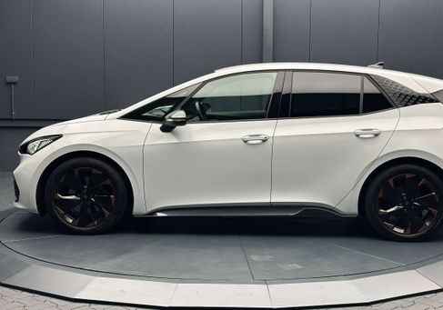 Cupra Born, 2024