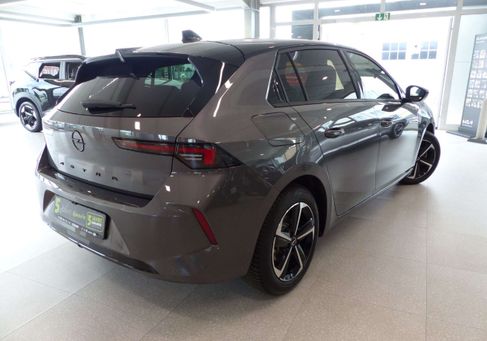 Opel Astra, 2025