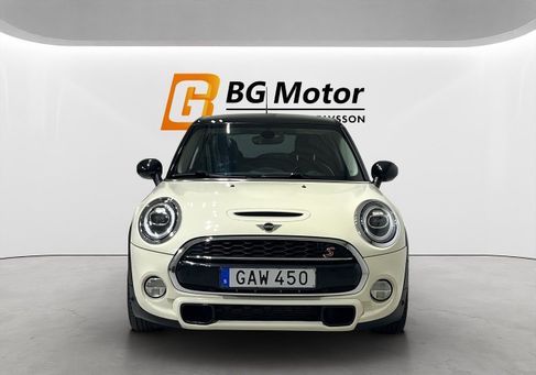 MINI, 2019