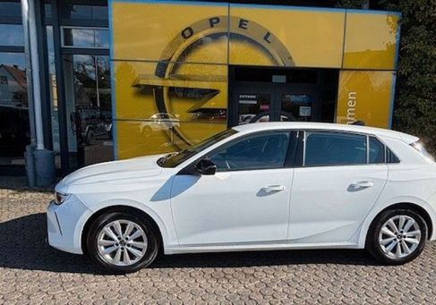 Opel Astra, 2023