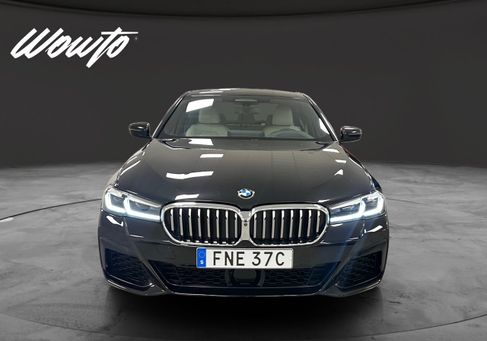 BMW 545, 2021