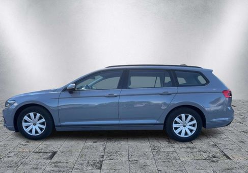 Volkswagen Passat, 2023
