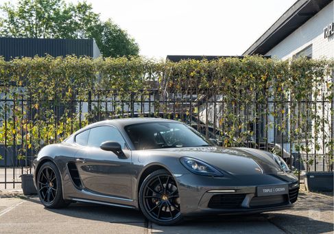 Porsche 718, 2018