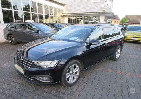 Volkswagen Passat Variant, 2021