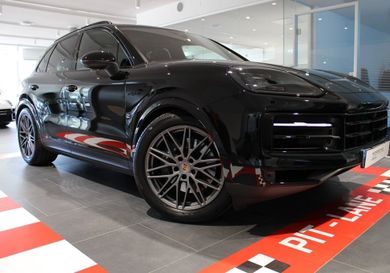 Porsche Cayenne, 2025