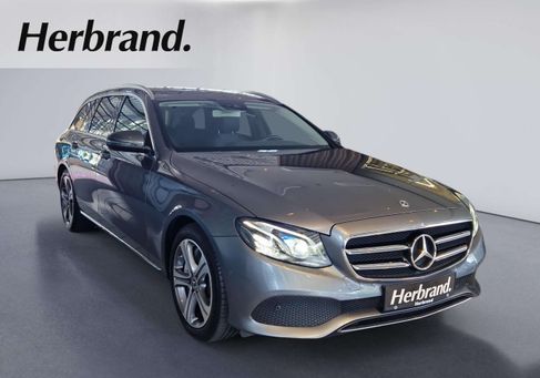Mercedes-Benz E 400, 2019 2