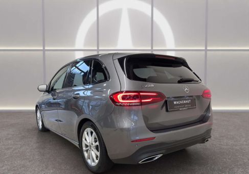 Mercedes-Benz B 220, 2019