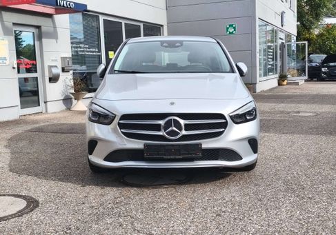 Mercedes-Benz B 220, 2020 3