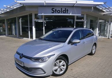 Volkswagen Golf, 2022