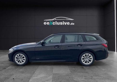 BMW 318, 2021
