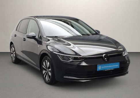 Volkswagen Golf, 2024 3
