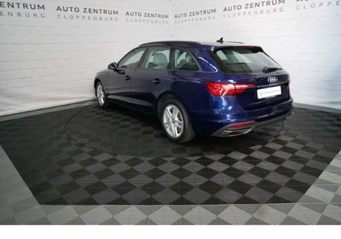 Audi A4, 2022