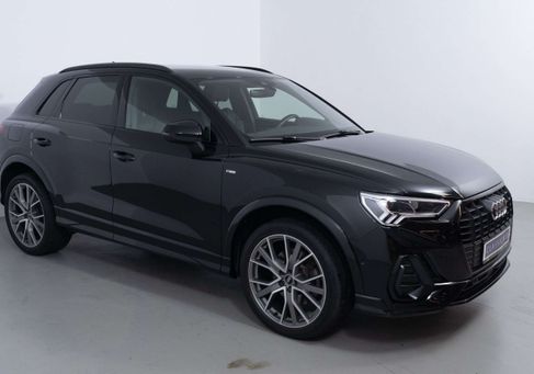 Audi Q3, 2022 2