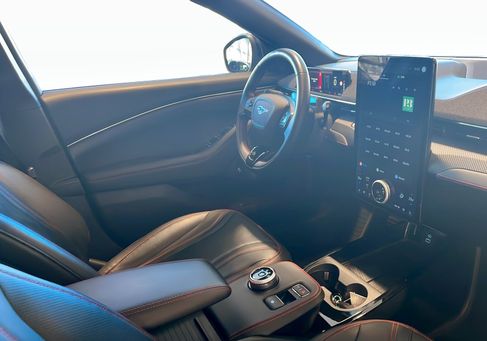 Ford Mustang Mach-E, 2021