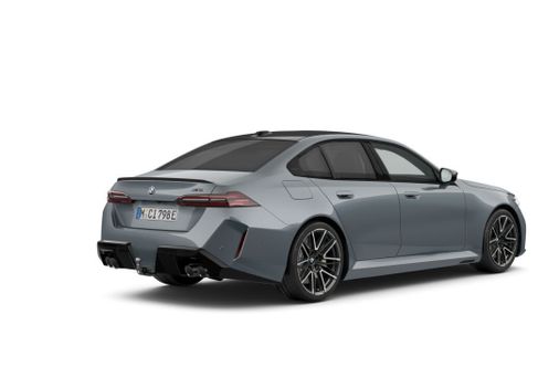 BMW M5, 2025