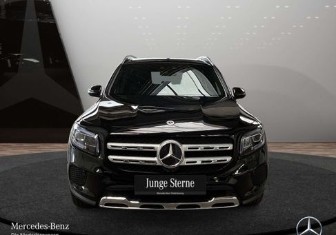 Mercedes-Benz GLB 200, 2023