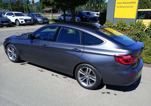 BMW 330, 2019