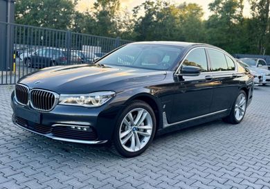 BMW 740, 2018