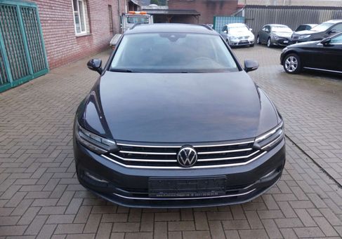 Volkswagen Passat Variant, 2021 3