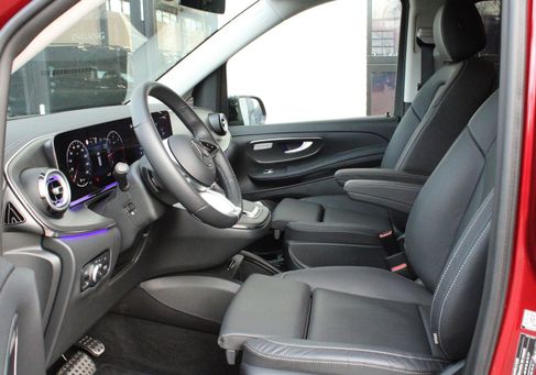 Mercedes-Benz V 250, 2024