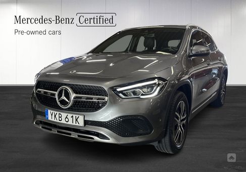 Mercedes-Benz GLA 250, 2021