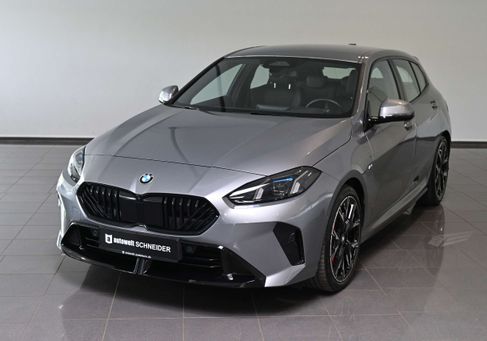 BMW 120, 2025 2