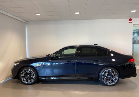 BMW 550, 2025