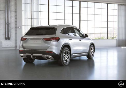 Mercedes-Benz GLA 250, 2021