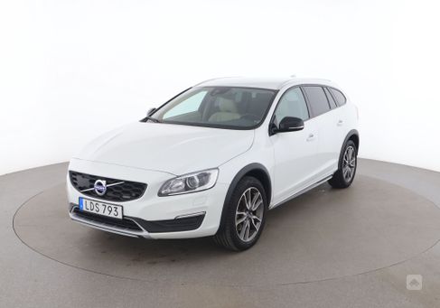 Volvo V60 Cross Country, 2017