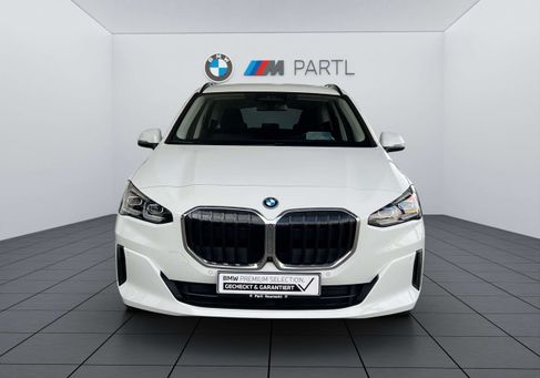 BMW 225, 2023