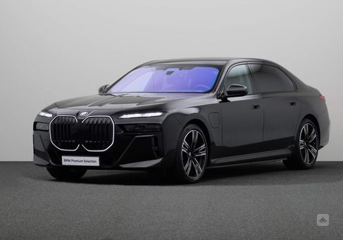 BMW 750, 2024