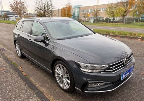 Volkswagen Passat, 2021