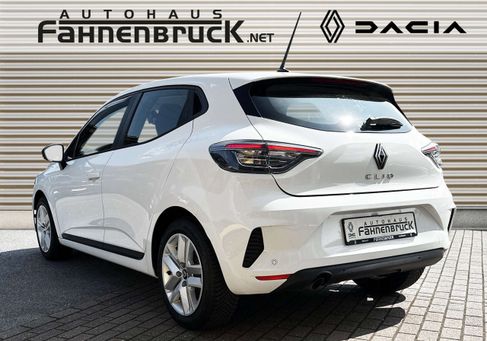 Renault Clio, 2024