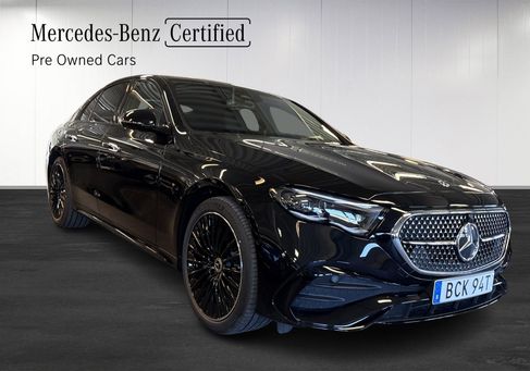 Mercedes-Benz E 300, 2026 3
