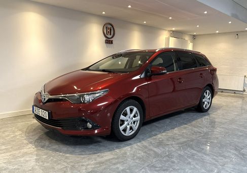 Toyota Auris Touring Sports, 2017