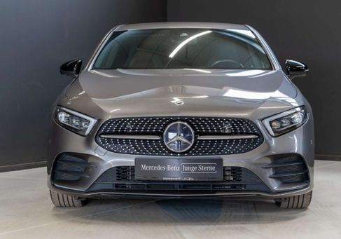 Mercedes-Benz A 180, 2022