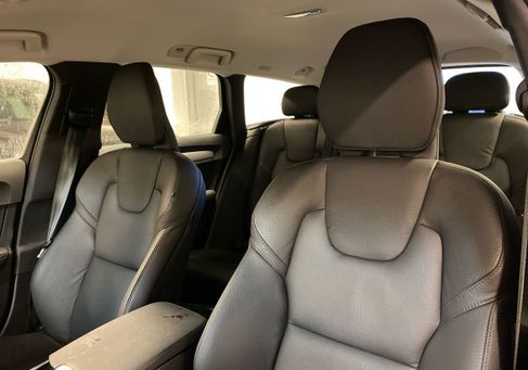 Volvo V90, 2026